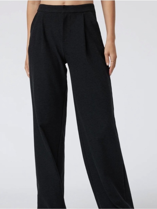 Vuori Pants - Vuori Womens elevation trousers in black heather Size M